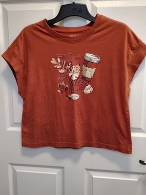 Charisma Rust Short Sleeve Graphic Tee with Coffee Cup